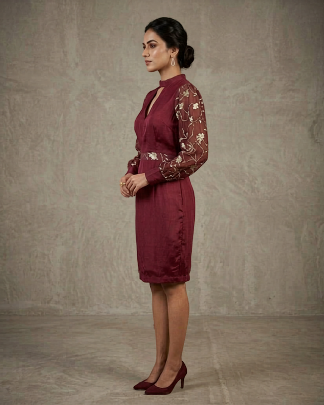 IHSAR Wine Knee Length Dress in Wine – side view