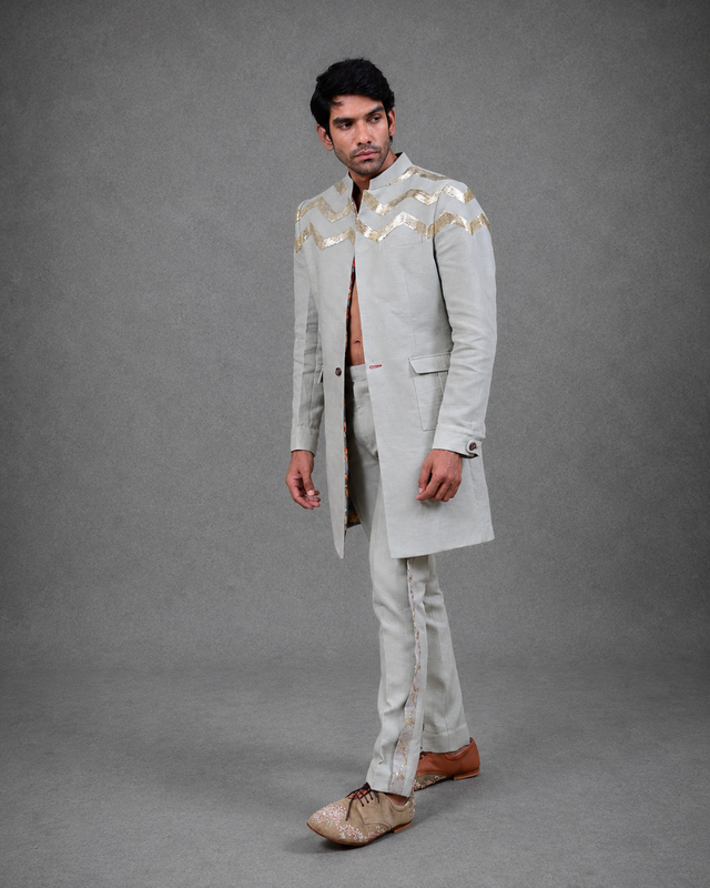 IHSAR Neo Luxury Longline Chevron Blazer in Grey – side view