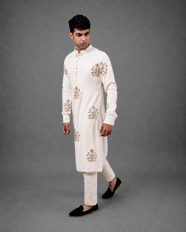 IHSAR Off White Sequins Kurta in Off-White – side view
