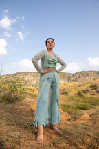 IHSAR Pastel Mint 3 Piece Shrug Set in Mint Green – detail view